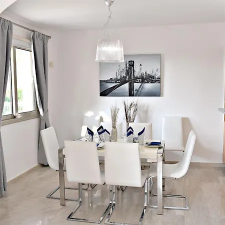 Anastasia Sandy - Heated Private Overflow Pool - Games - Private Area * Polis