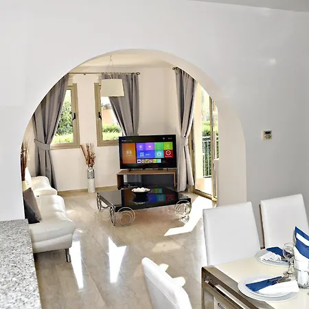וילה Anastasia Sandy - Heated Private Overflow Pool - Hot Tub - Games - Private Area *