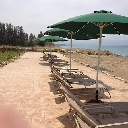 Anastasia Sandy - Heated Private Overflow Pool - Games - Private Area