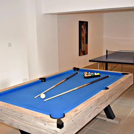 别墅 Anastasia Sandy - Heated Private Overflow Pool - Hot Tub - Games - Private Area Polis