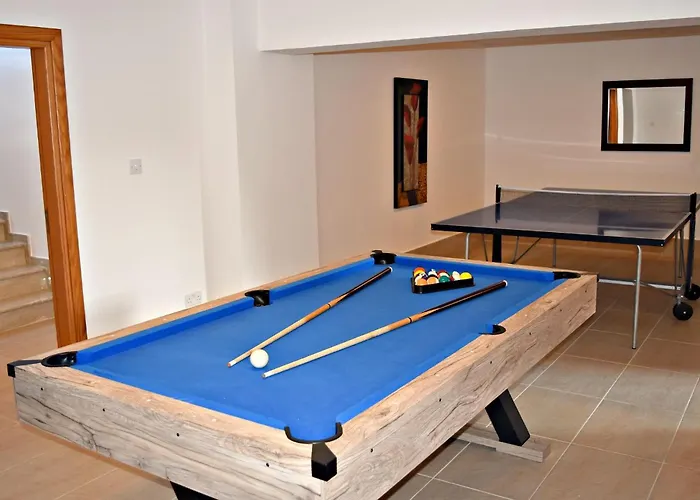 Vila Anastasia Sandy - Heated Private Overflow Pool - Games - Private Area Polis