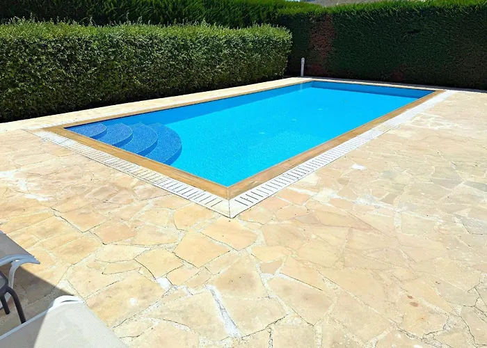 Anastasia Sandy - Heated Private Overflow Pool - Games - Private Area Polis