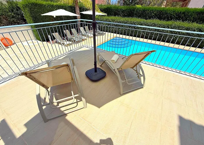 Vila Anastasia Sandy - Heated Private Overflow Pool - Games - Private Area Polis